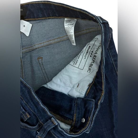 NWT Banana Republic Wide-Leg Crop High Rise Jeans 30/10 - Picture 3 of 6